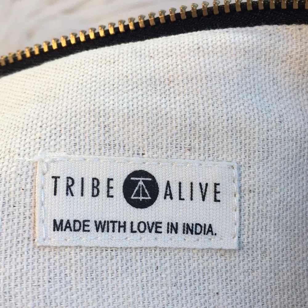 Tribe Alive Fold Over Reversible Clutch